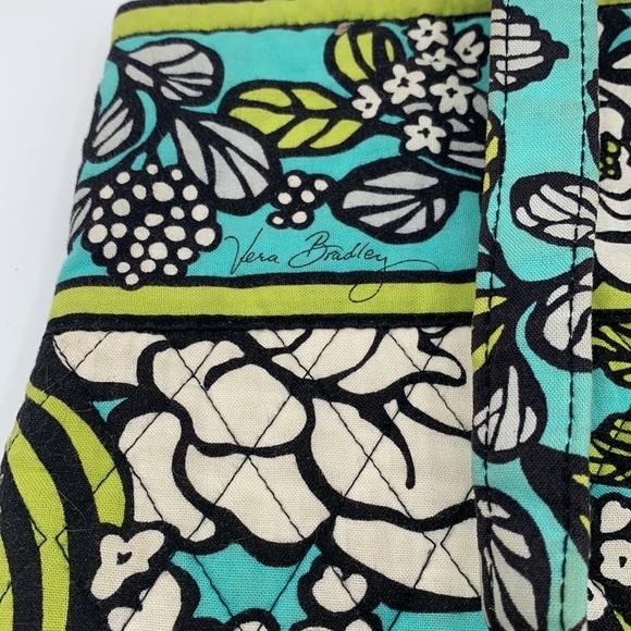 Vera Bradley large shoulder bag/ tote. Great for weekend or beach. - Picture 6 of 7